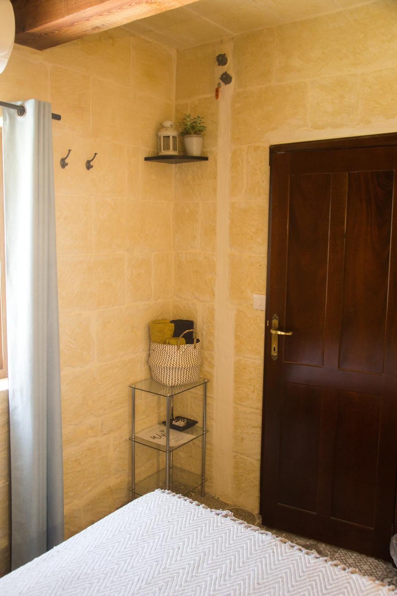 A La Maison B&B Xaghra Bagian luar foto