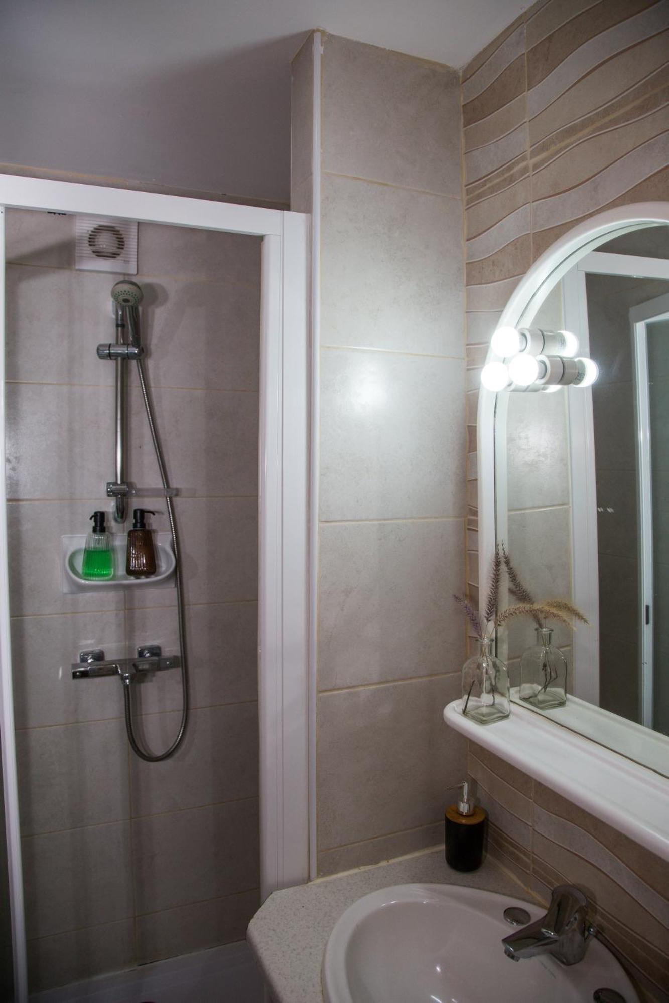 A La Maison B&B Xaghra Bagian luar foto